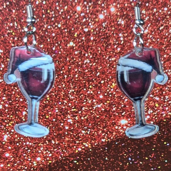 2/$15 Santa‎ Hat Wine Glass Earrings (NWOT) - Picture 2 of 4